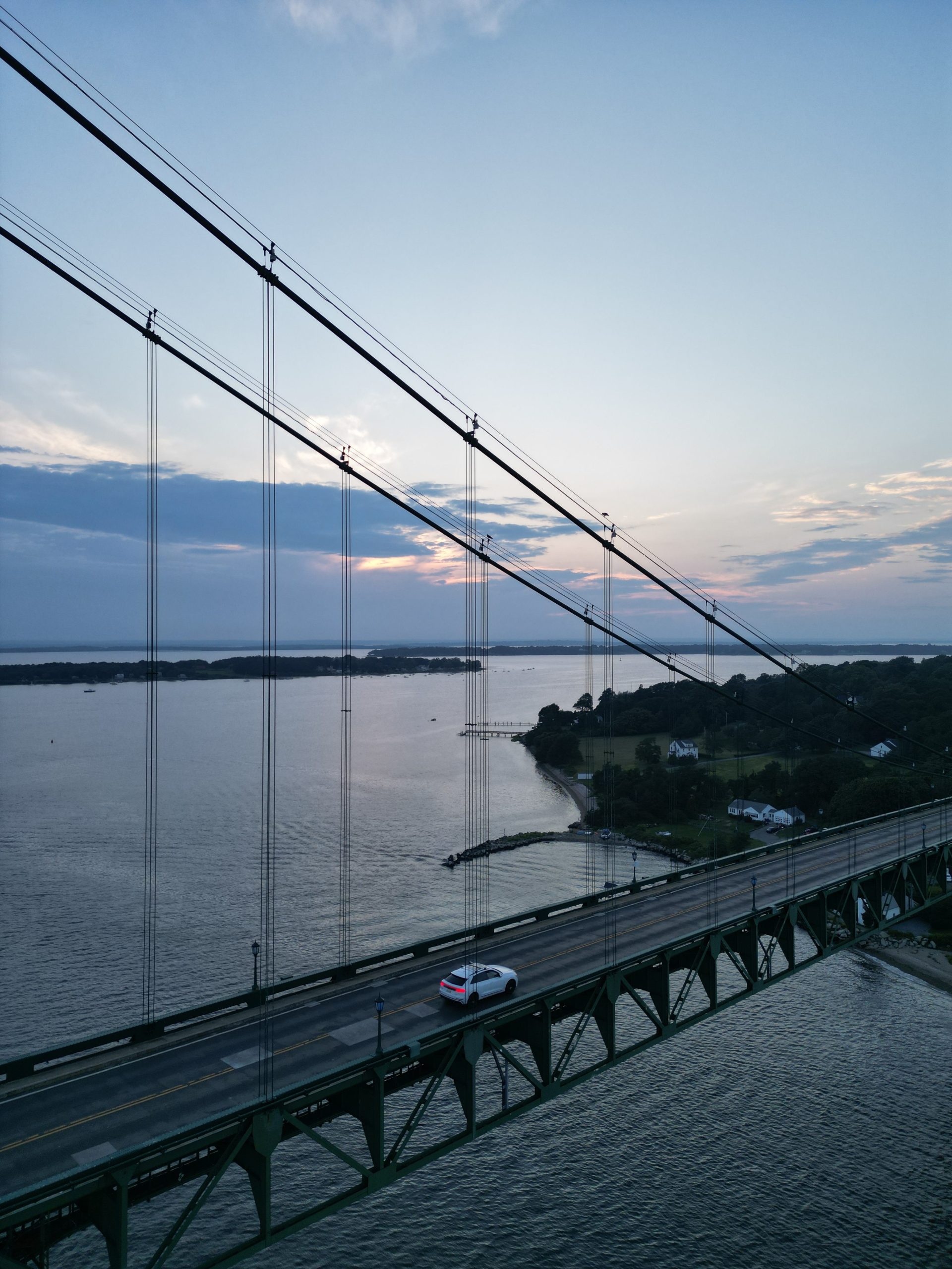 Mount Hope Bridge close