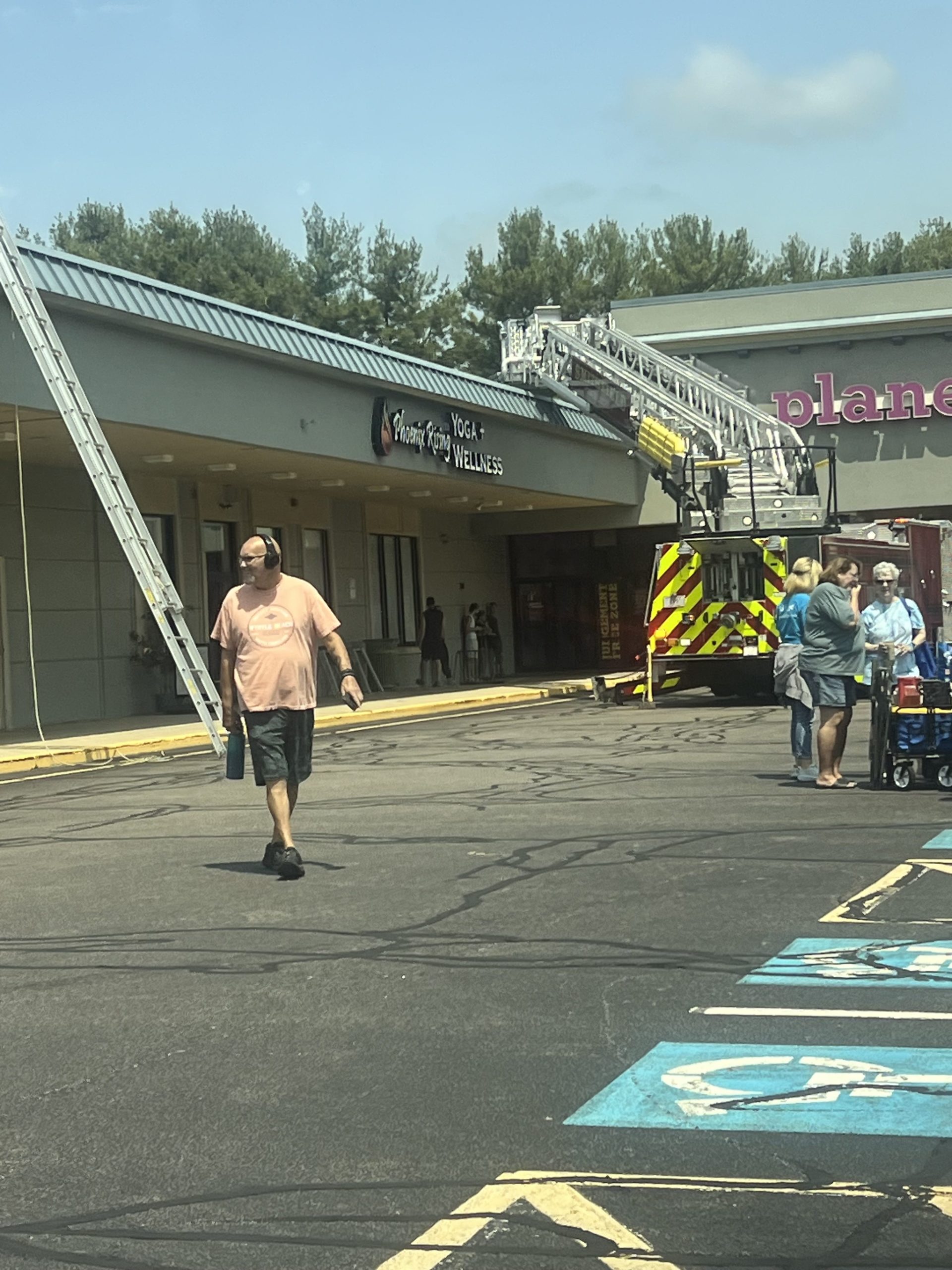 fire at Apple Valley Mall