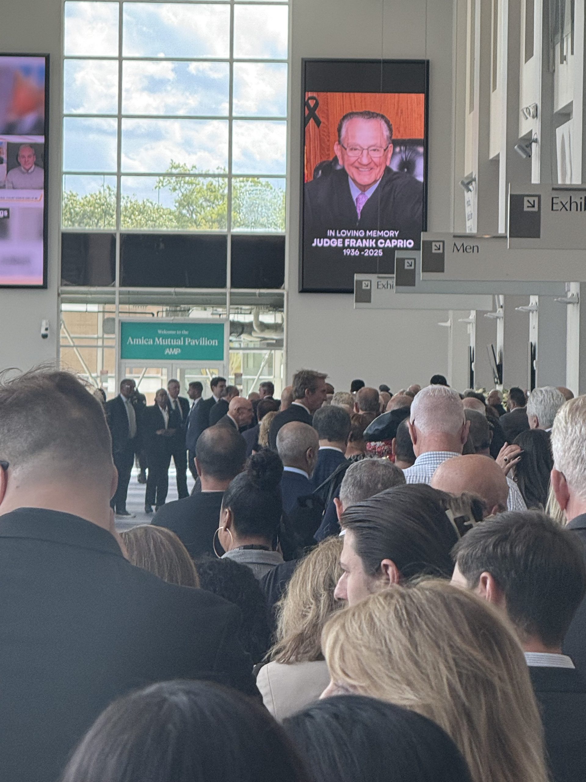 Judge Frank Caprio at public visitation