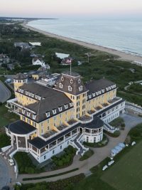 Taylor Swift reportedly having wedding in Rhode Island