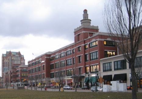 Providence Place pillow fight assault