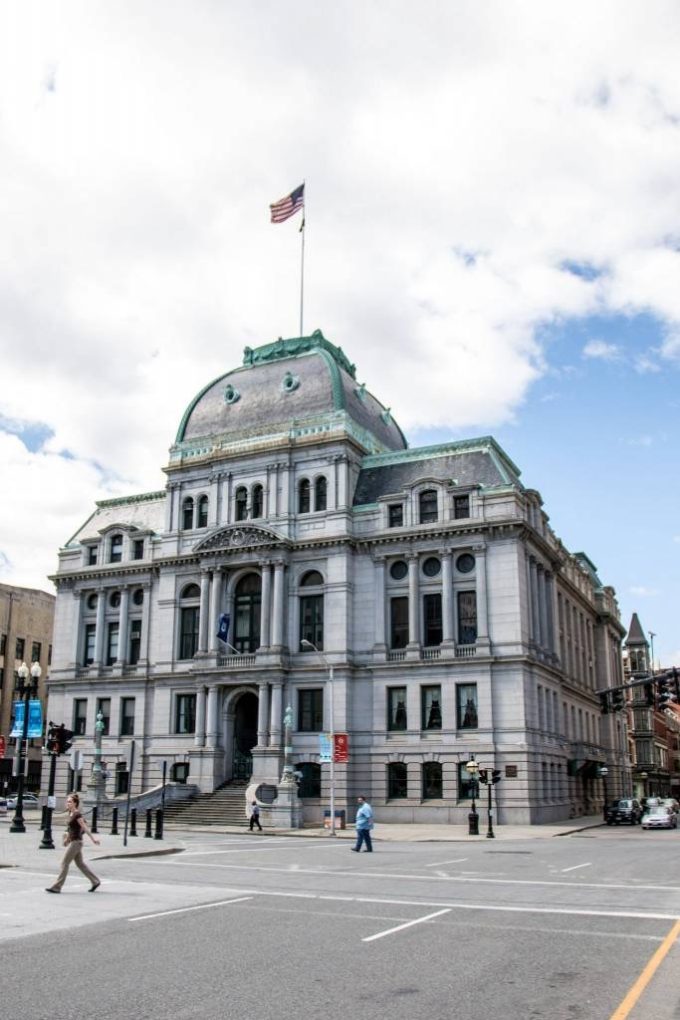 Providence rent control veto fails