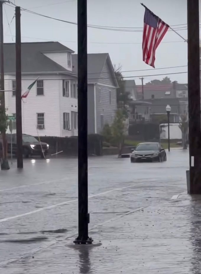 flood watch northern Rhode Island